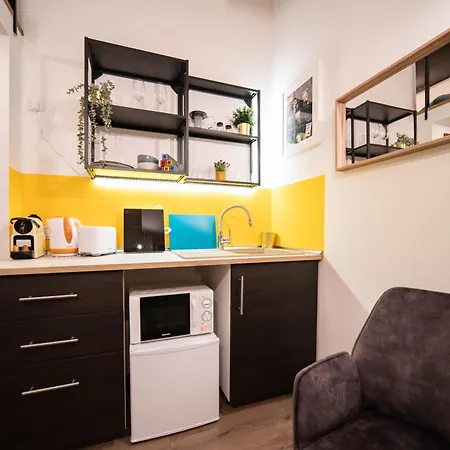 Apartment Corvin Palace For Two